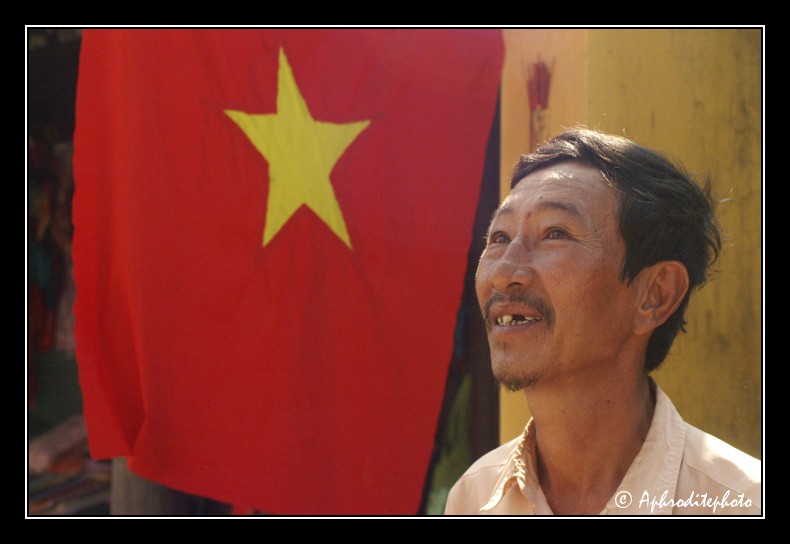 30 Vietnam portraits